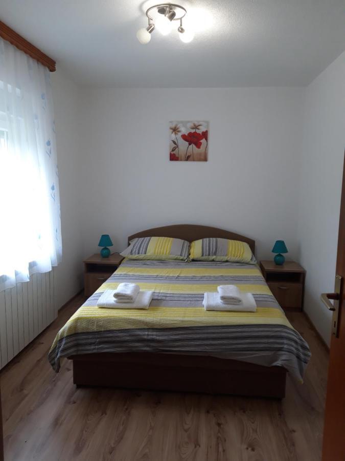 Apartment Sanja Смолянац Экстерьер фото